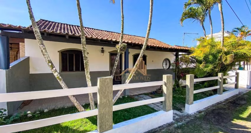 Casa com 3 dormitórios para alugar, 85 m² por R$ 2.000,00/mês - Balneário São Pedro - São Pedro da Aldeia/RJ