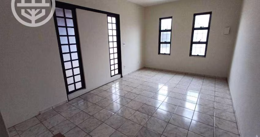 Casa com 3 dormitórios, 216 m² - venda por R$ 700.000,00 ou aluguel por R$ 6.500,00/mês - Jardim Soares - Barretos/SP