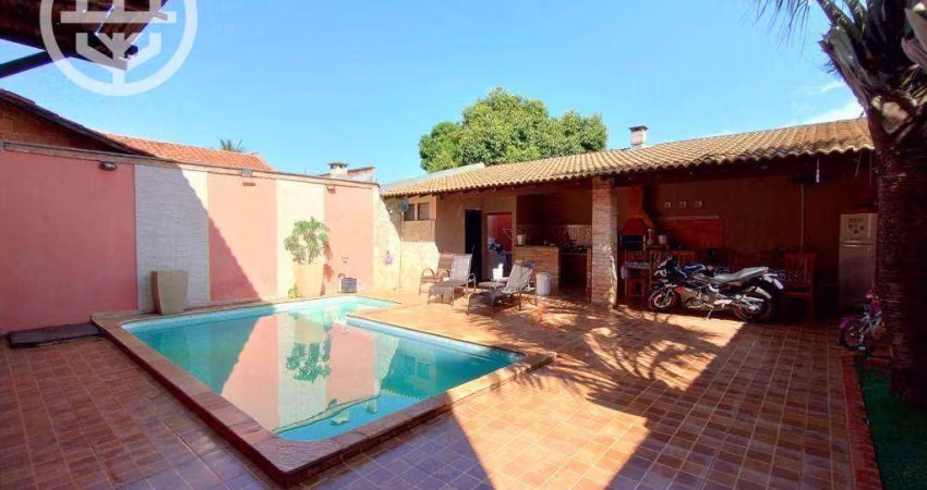 Casa com 3 dormitórios à venda, 175 m² por R$ 780.000,00 - América - Barretos/SP