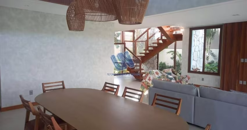 Casa em Condominio com 6 suites com 531m em Praia do Forte