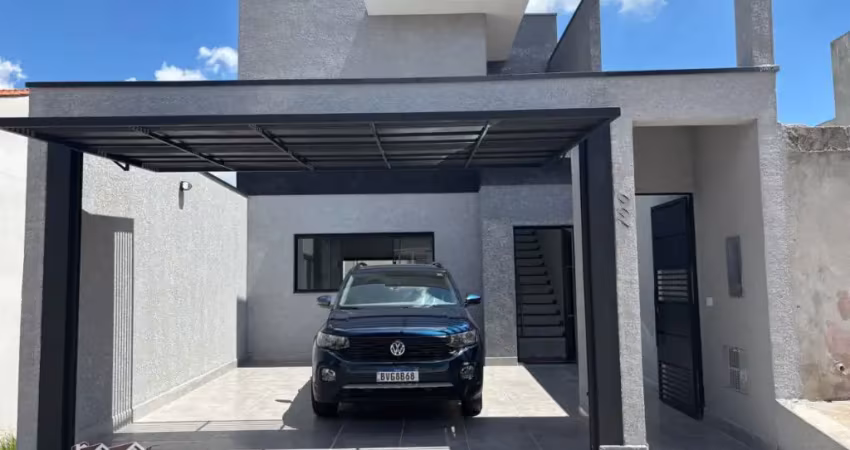 Lindo sobrado de 3 dormitórios e 2 vagas em Laranjeiras !