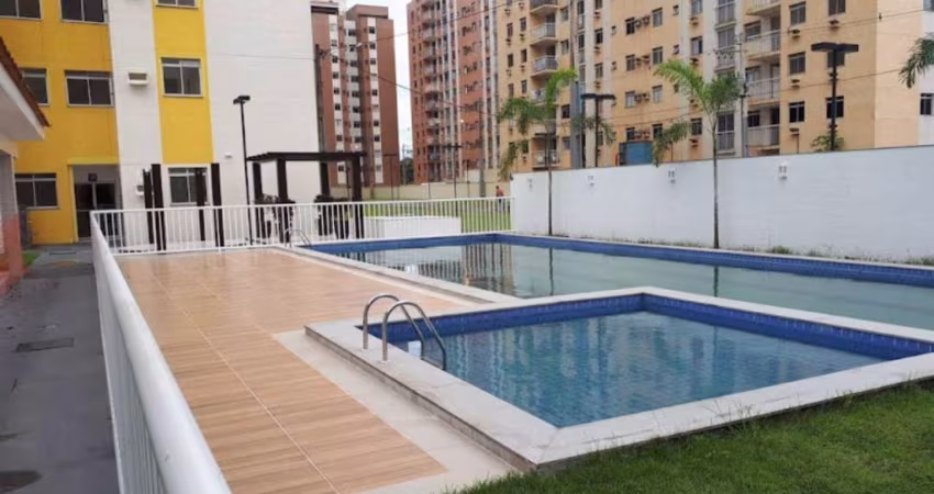 Vendo apto no condomínio Ville Solare