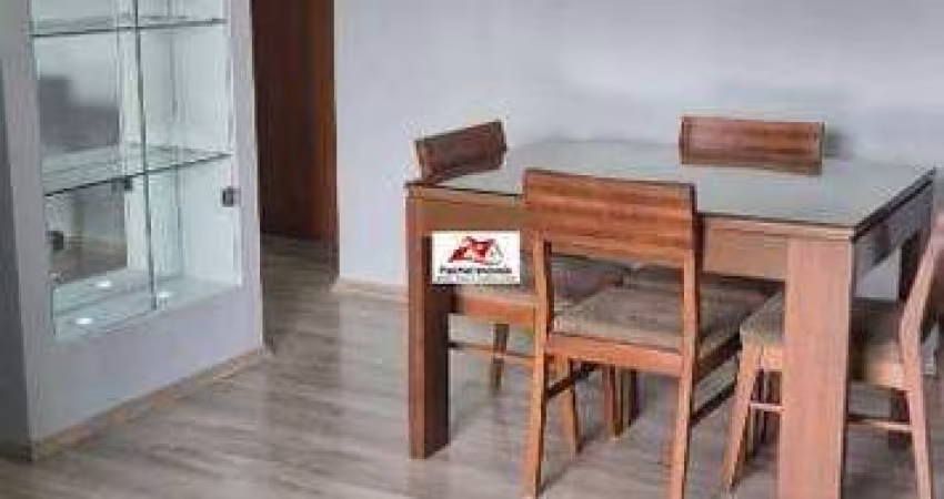 Apartamento com 3 dorm, 1 suite, 2 banheiros, armários nos dormitórios e cozinha, 1 vaga há 150m do metro V. Prudente por 3.100,00/mês -V. Prudente/SP