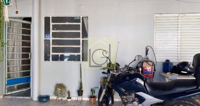 Casa à venda em Itu-SP, bairro Núcleo Habitacional São Judas Tadeu: 2 quartos, 1 sala, 1 banheiro, 2 vagas de garagem, 92,20 m².