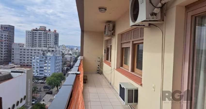 Descubra o seu novo lar no coração do bairro Cidade Baixa! Este espaçoso apartamento, localizado na Rua General Lima e Silva, oferece uma área privativa de 145,56 m² e está situado em um empreendiment