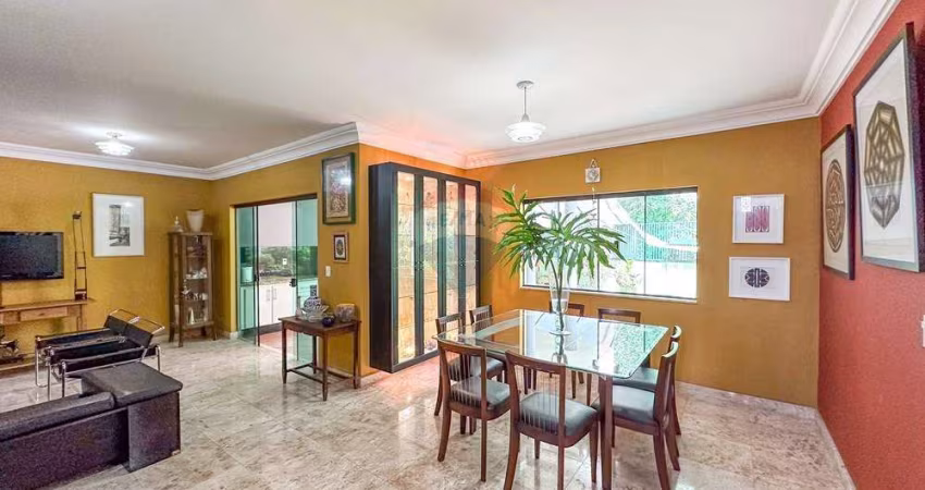 Casa Sobrado à Venda - Condomínio  Village Saint Claire-Sorocaba-SP.