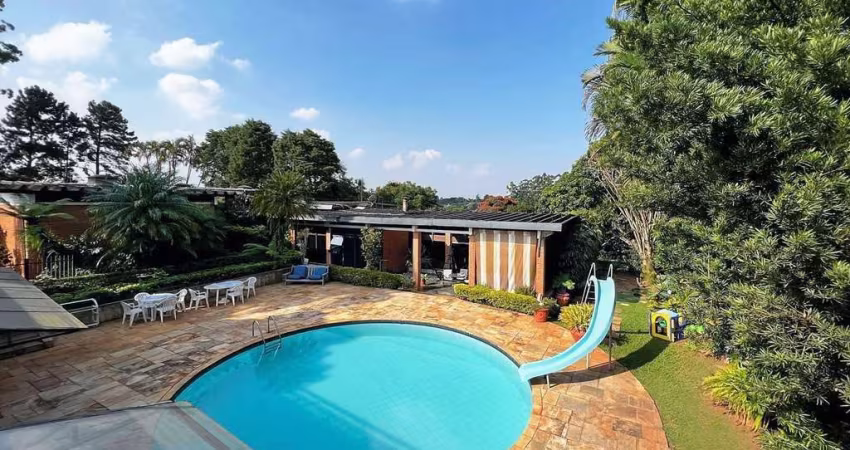 Casa para Venda em Cotia, Jardim Mediterrâneo, 4 dormitórios, 4 suítes, 6 banheiros, 6 vagas