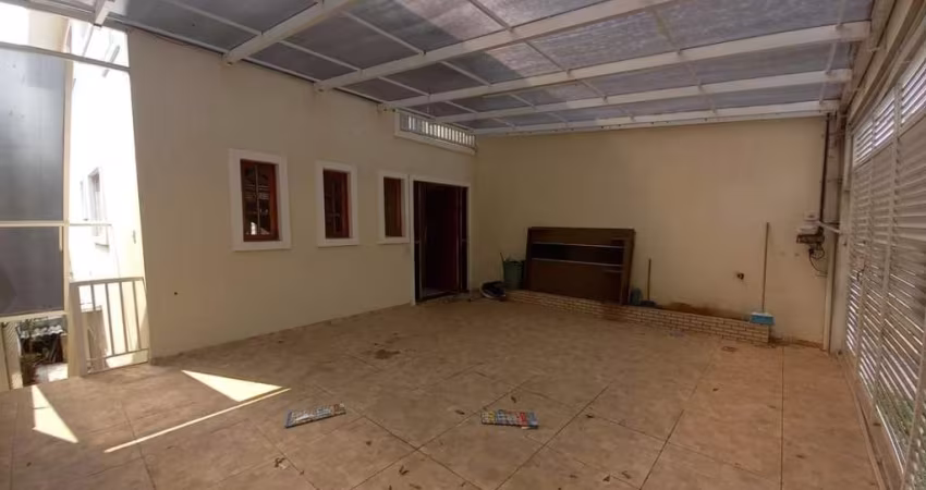 Sobrado para Venda em Cajamar, Ipês (Polvilho), 3 dormitórios, 1 suíte, 3 banheiros, 2 vagas