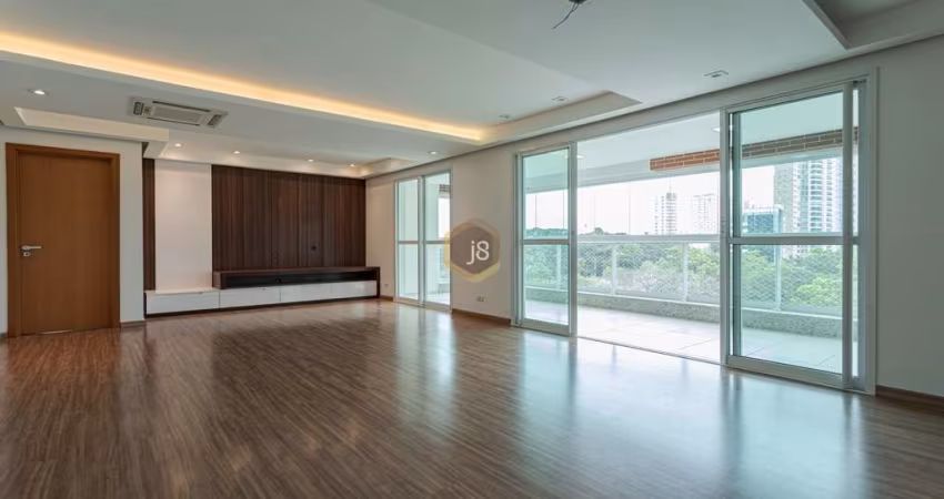 Apartamento semimobiliado 3 quartos no Ecoville!