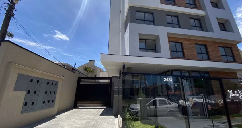 Apartamento 2 Quartos e Sacada c/ churrasqueira no Portão