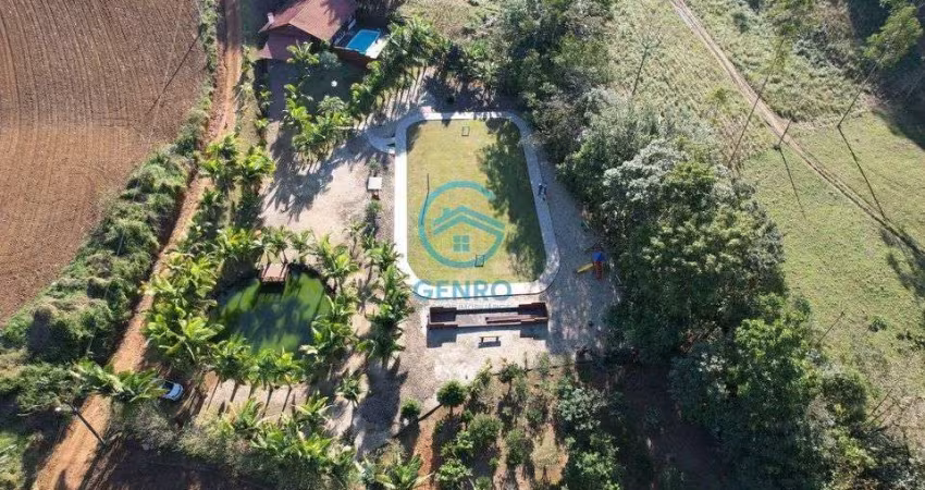 Chácara com Linda Cachoeira, Piscina e Terreno de 6.500m² à venda em Tijucas/SC