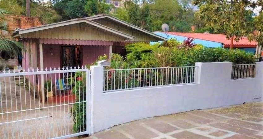 Casa para Venda - 74m², 3 dormitórios, 2 vagas - Nonoai