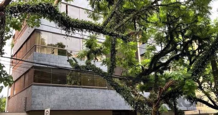 Apartamento 3 dormitórios no bairro Petrópolis