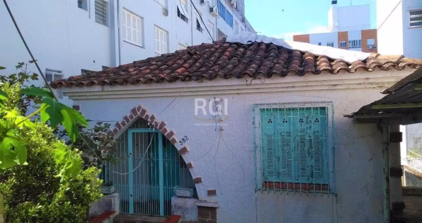 Casa para Venda - 792m², 3 dormitórios, 1 vaga - Rio Branco