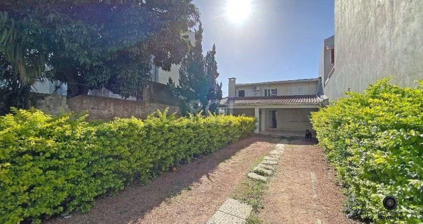 Casa para Venda - 120m², 3 dormitórios, sendo 1 suites, 2 vagas - Medianeira
