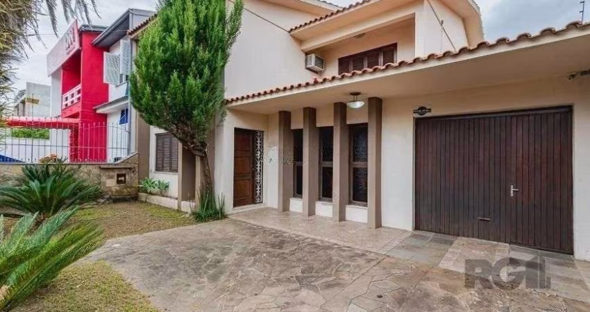 Casa à Venda no bairro Marechal Rondon em Canoas