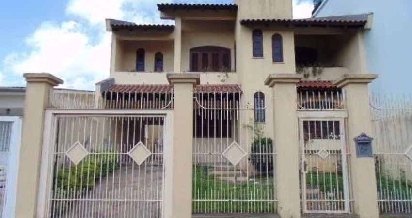 Casa para Venda - 250.78m², 3 dormitórios, sendo 1 suites, 2 vagas - Nova Cachoeirinha