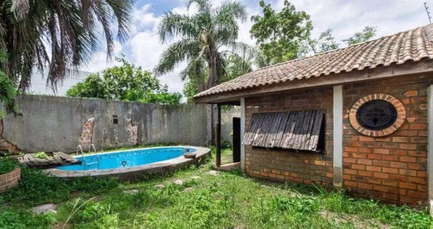 Casa com 3 dormitórios no bairro Passo das Pedras