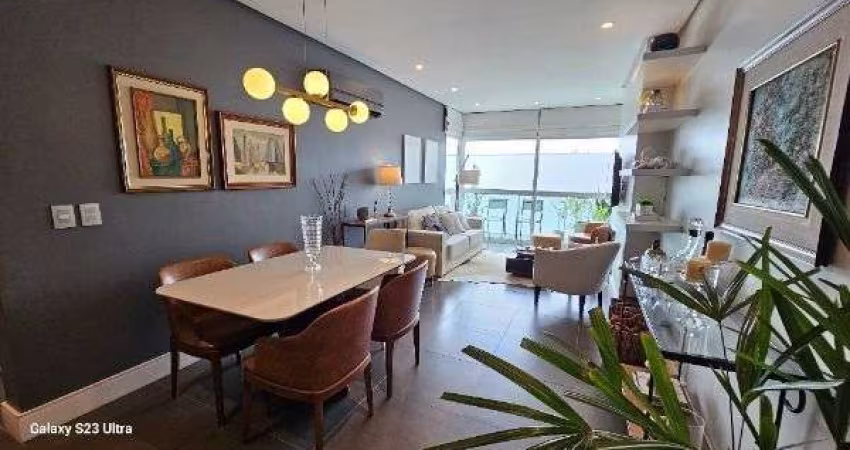 Apartamento em Porto Alegre, no bairro Chácara das Pedras, com 2 dormitório(s), e 2 banheiros, à venda.