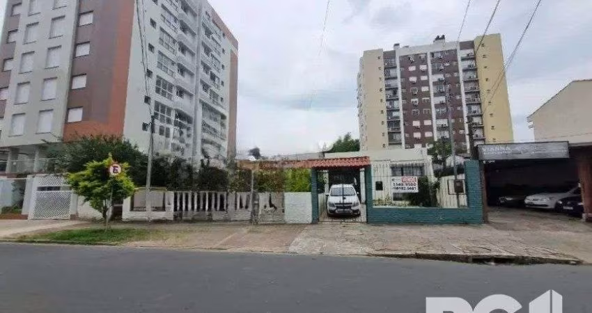 Terreno Residencial em Cristo Redentor