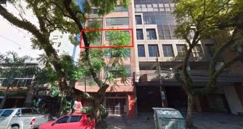 Amplo,3 dormitórios, Cidade Baixa,Porto Alegre,garagem, com sacada no quarto