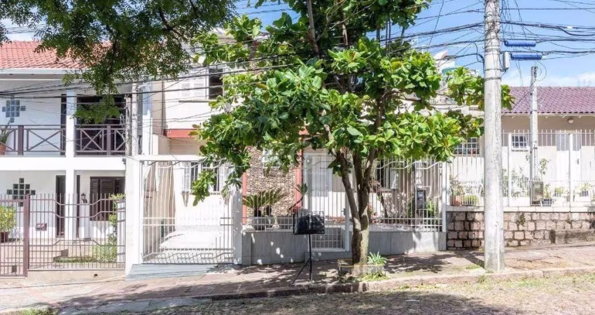 Sobrado para Venda - 150m², 3 dormitórios, sendo 1 suites, 1 vaga - Morro Santana