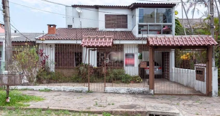 Casa para Venda - 149.99m², 6 dormitórios, sendo 2 suites, Nonoai