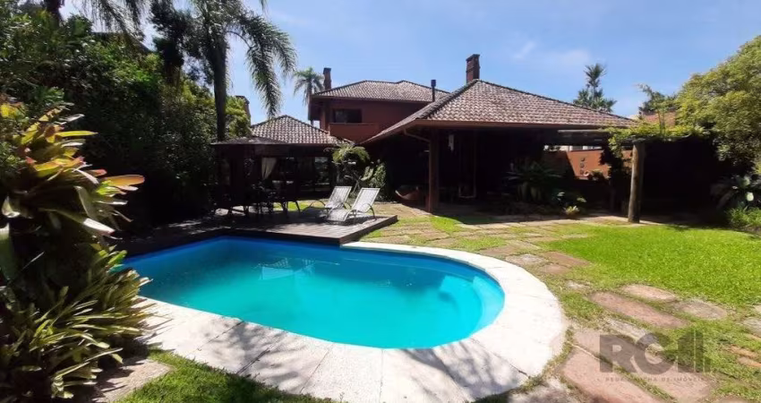 Casa em Condomínio em Belém Novo