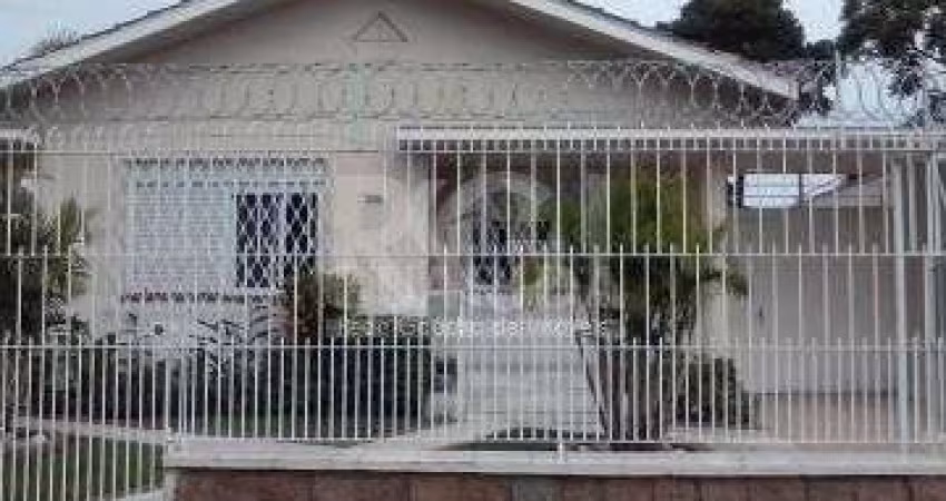 Casa para Venda - 184m², 3 dormitórios, sendo 1 suites, 4 vagas - Cristal