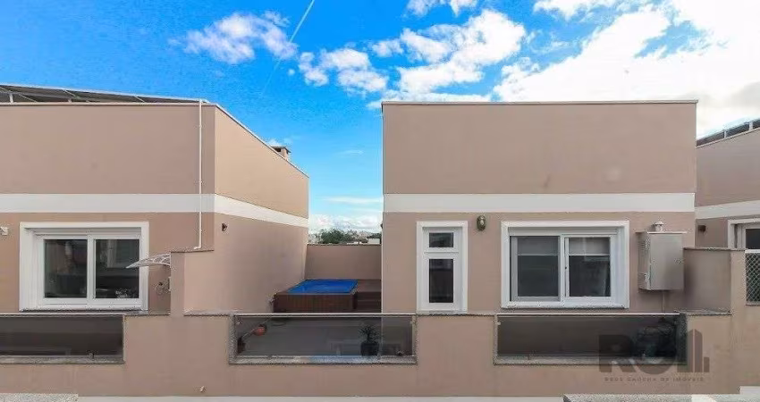 Casa em  condomínio 3 dormitórios na Av Otto Niemeier