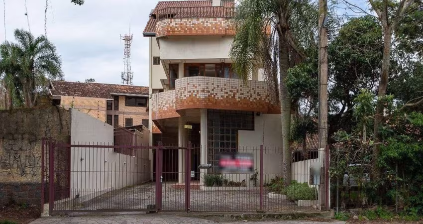 Edifício Comercial em Pedra Redonda