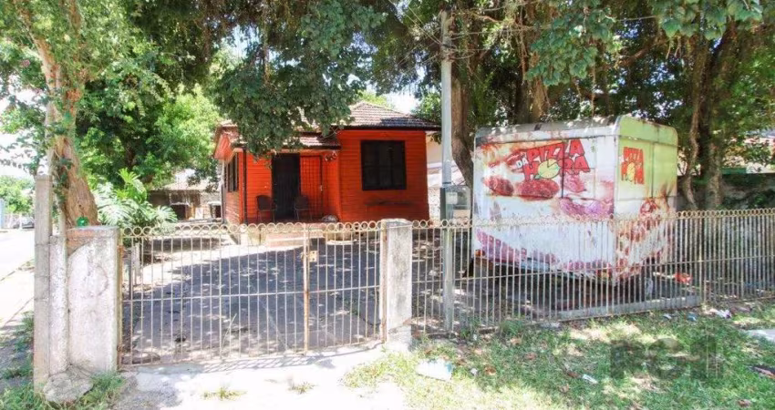 Terreno de esquina medindo 10x30 no bairro Ipanema