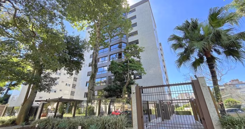 Apartamento 3 dormitórios e 4 vagas no Bairro Tristeza