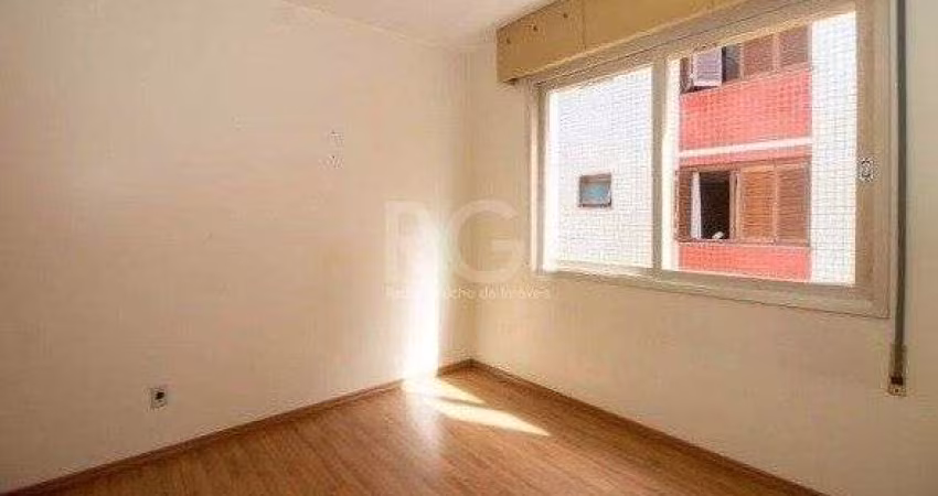 Apartamento de 2 dormitórios, 1 vaga - Petrópolis