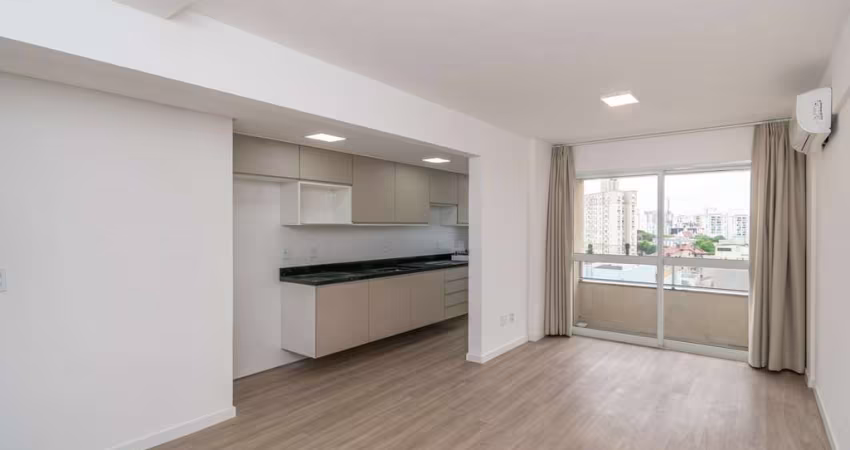 Apartamento de 2 dormitórios, vaga e infra no Passo D&amp;#39;areia Desocupado
