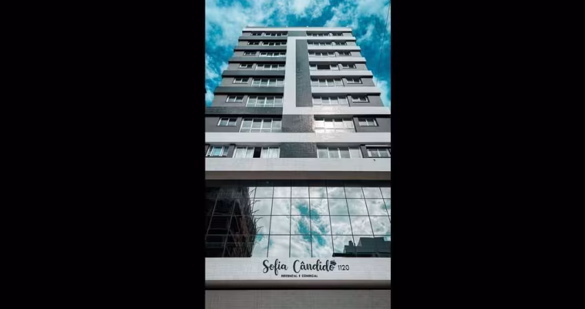Apartamento em Zona Nova