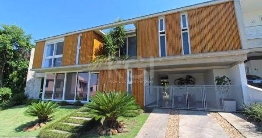 Casa Condominio em Porto Alegre, no bairro Hípica, com 3 dormitório(s), e 3 banheiros, à venda.