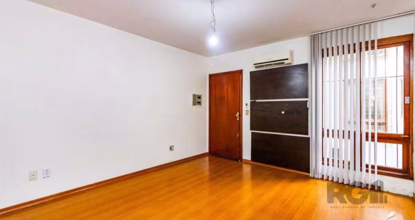 Apartamento com 2 dormitórios e 1 vaga de garagem escriturada  no bairro Rio Branco