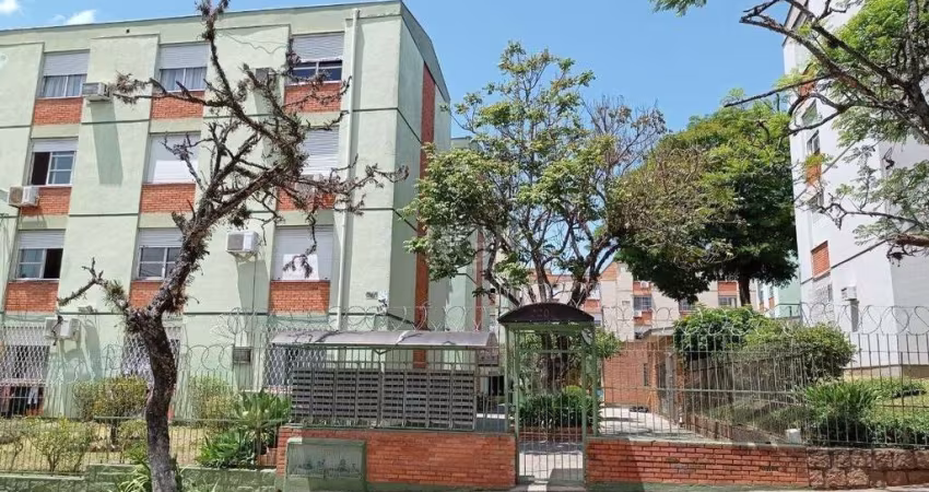 Apartamento de 3 dormitórios com vaga rotativa no bairro Cristal