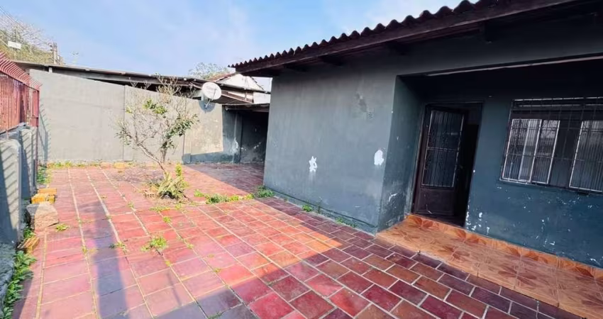 Casa no bairro Restinga - 3 dormitórios