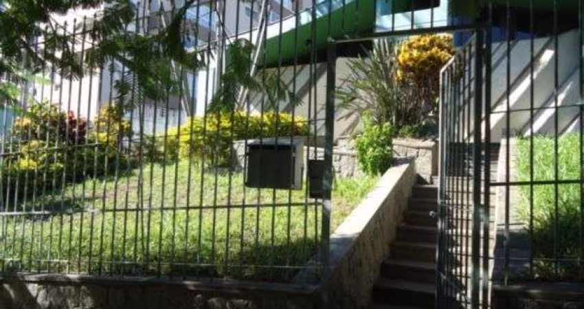 Casa para Venda - 485m², 4 dormitórios, sendo 2 suites, 6 vagas - Chácara Das Pedras