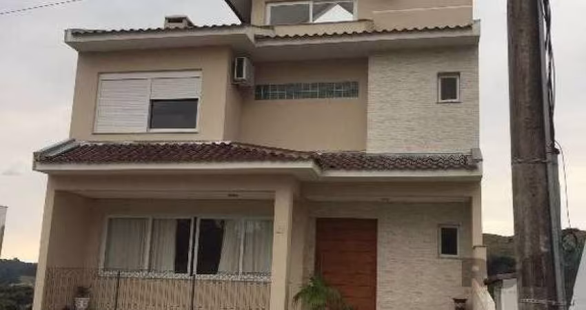 Casa Condominio para Venda - 305m², 3 dormitórios, sendo 2 suites, 4 vagas - Aberta dos Morros