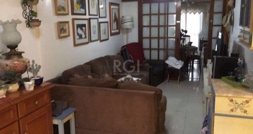 Casa Condominio para Venda - 120m², 3 dormitórios, sendo 1 suites, 3 vagas - Cavalhada