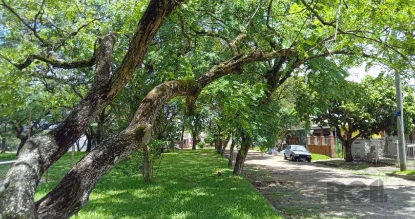 Terreno de 100m² com casa, no bairro Aberta dos Morros, Porto Alegre/RS