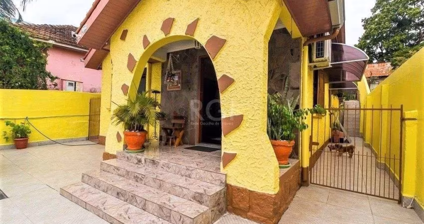 Casa para Venda - 148m², 2 dormitórios, 1 vaga - Partenon