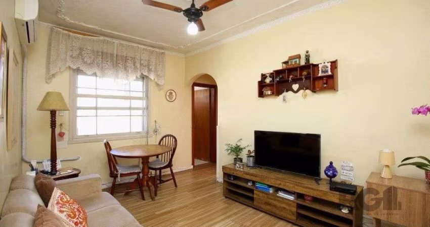 Apartamento de 02 dormitórios no Bairro Moinhos de Vento