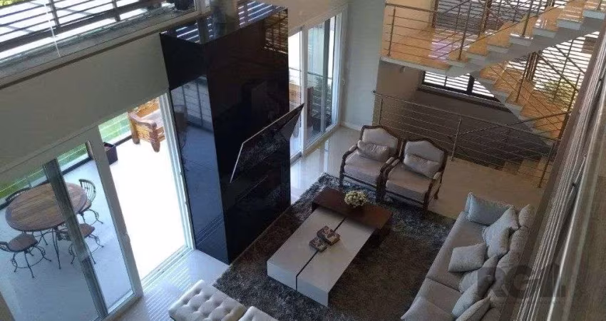CASA ALTO PADRÃO, no Morro Apamecor!  Arquitetura moderna com muito estilo e bom gosto!