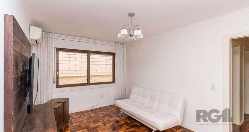 Apartamento 82m² - 2 dormitórios, 1 vaga no bairro Menino Deus