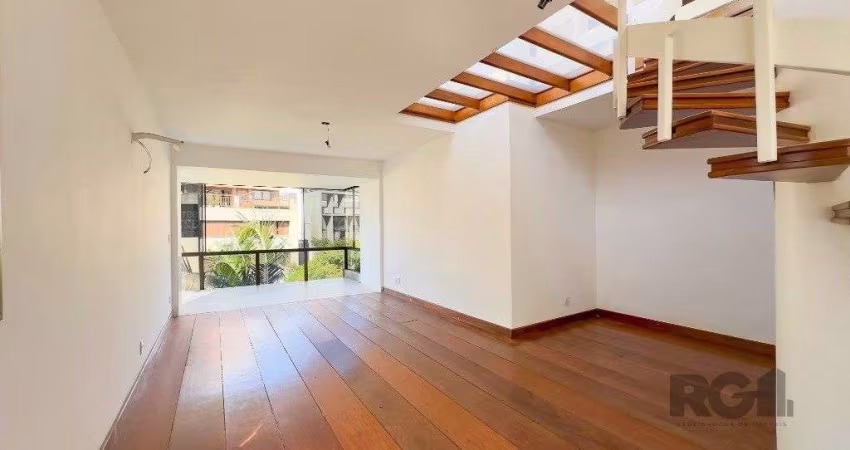 Cobertura para Venda - 244m², 3 dormitórios, sendo 1 suites, 4 vagas - Auxiliadora