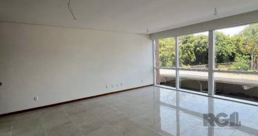 Apartamento NOVO de 104m² - 3 dormitórios, 1 suíte, churrasqueira e 2 vagas de garagem no bairro Petrópolis
